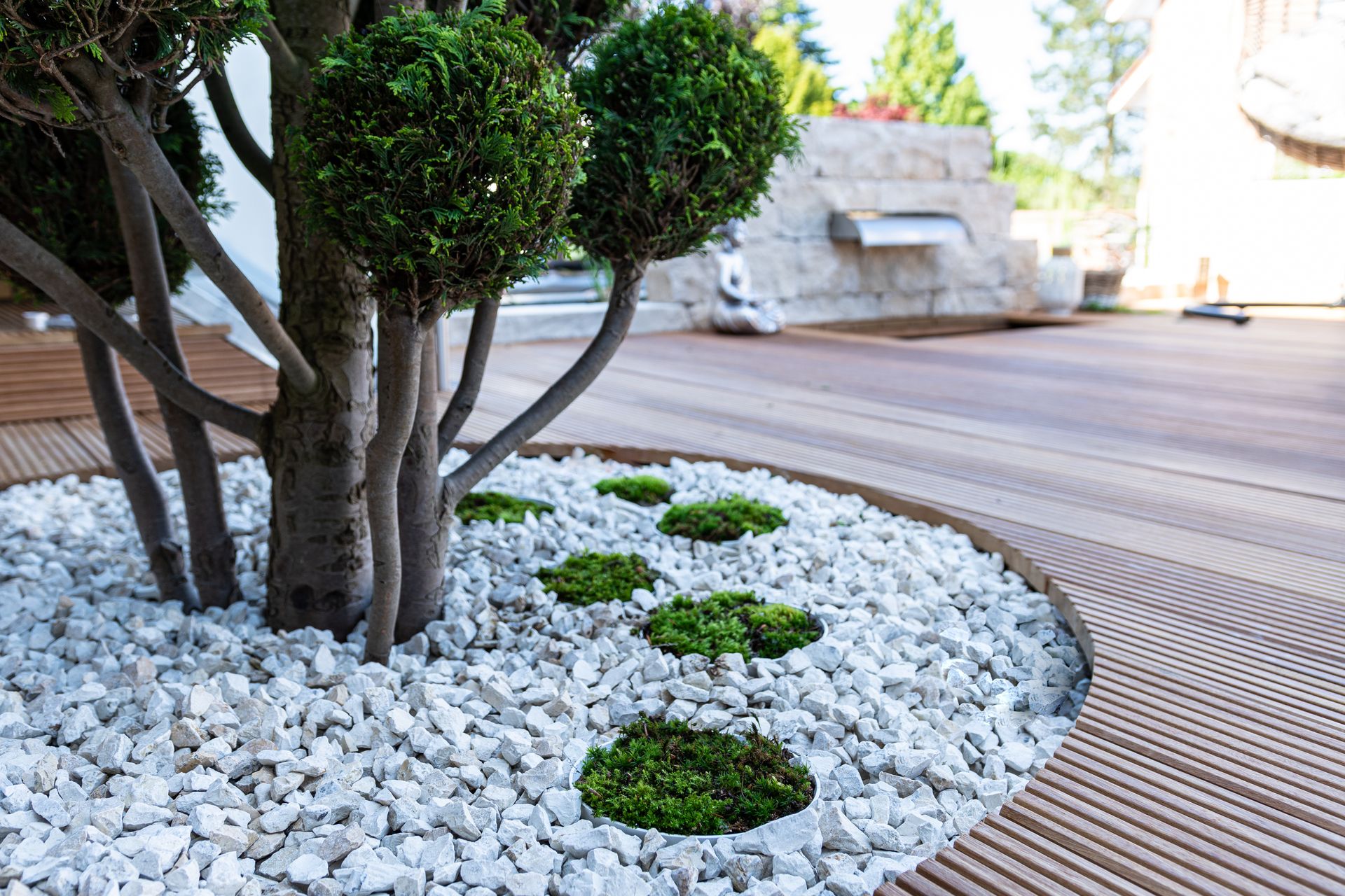 The Benefits of Using Crushed Rock in Your Landscape Design