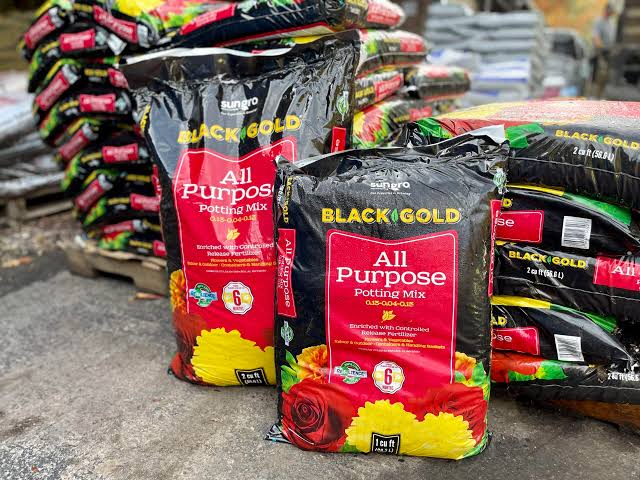 Black Gold All Purpose Potting Mix 1CF Bag
