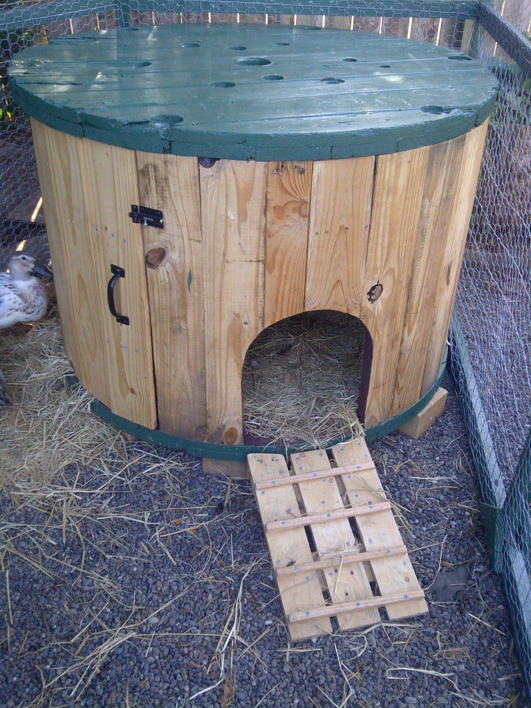 Cable Spool Duck House : 7 Steps (with Pictures) - Instructables